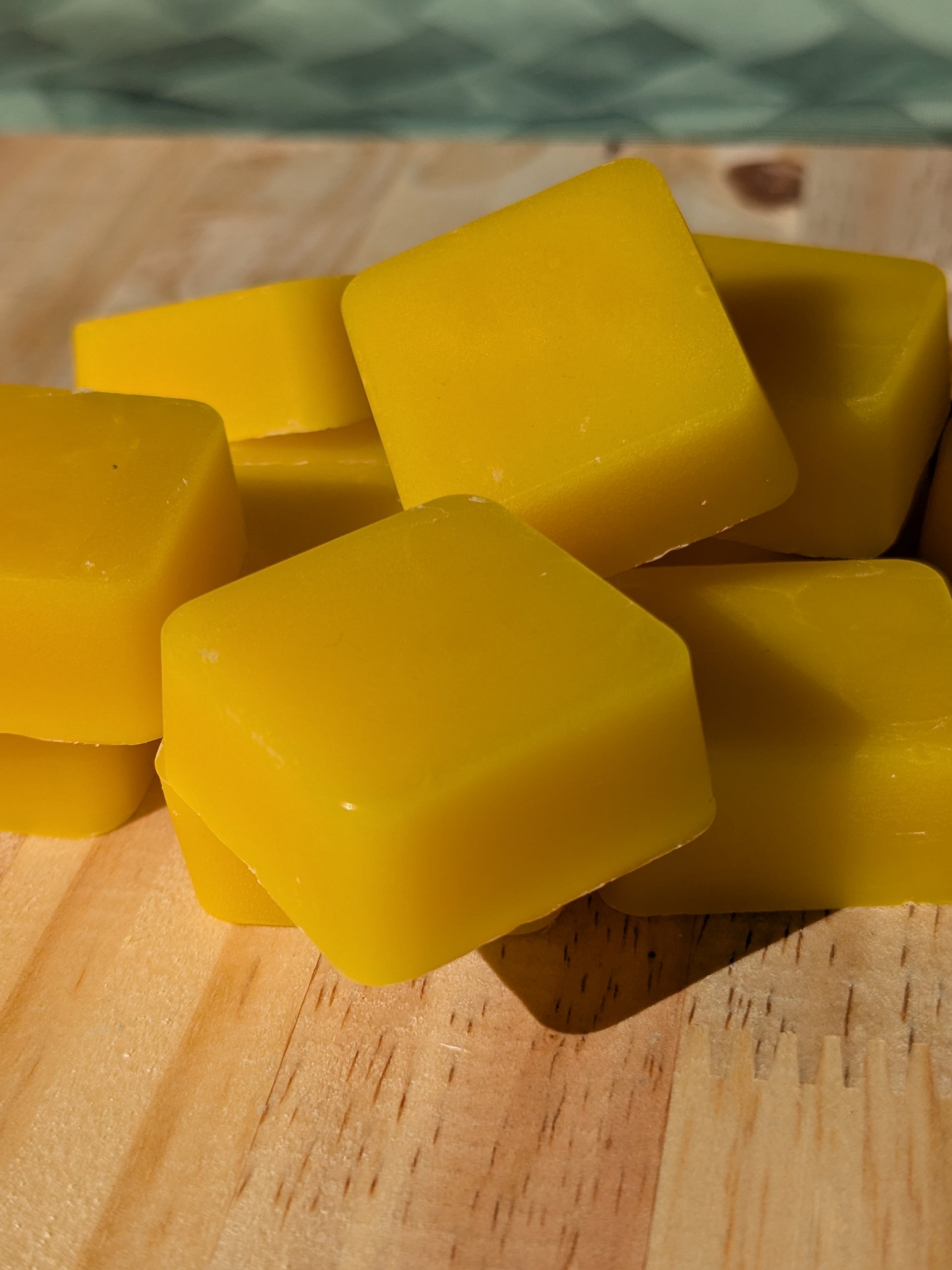 Pure All-Natural Beeswax product image (4)