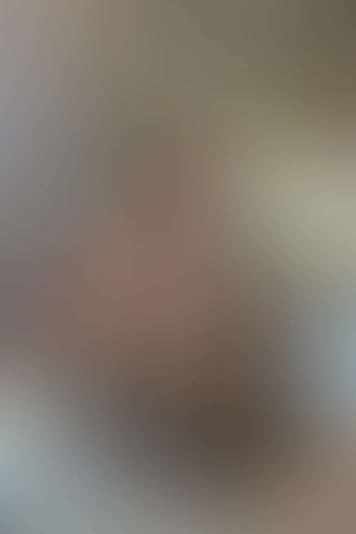 Video thumbnail background