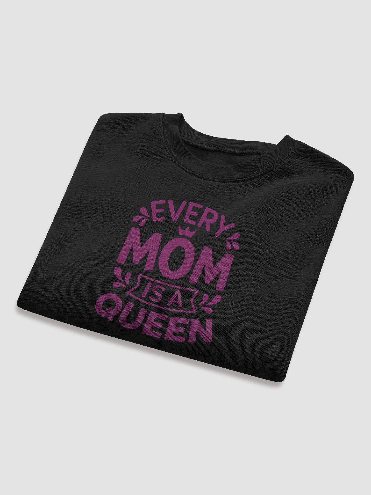 Every Mom Is a Queen Crop Top – Stylish Crown Graphic | Gift for Moms product image (8)