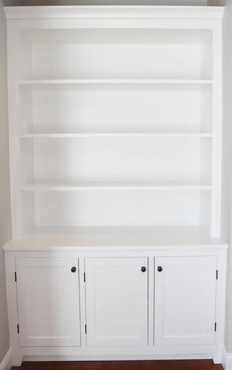 Shaker Fireplace Surround Cabinets and Bookshelves Builtin 0- Woodworking Project Plan and 3D SketchUp Model product image (3)