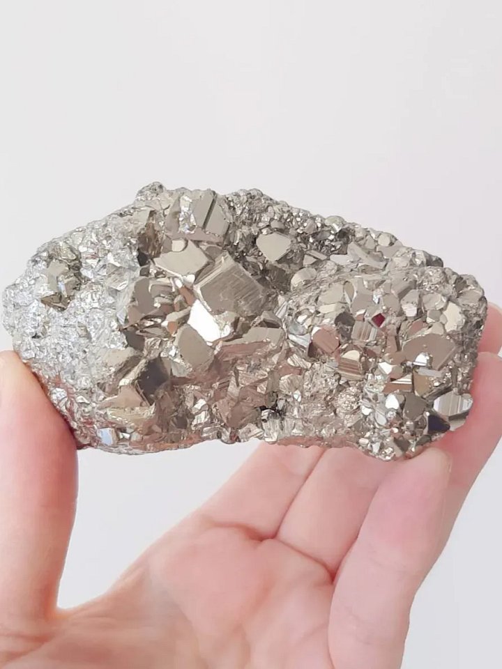 All that glitters pyrite cluster product image (2)
