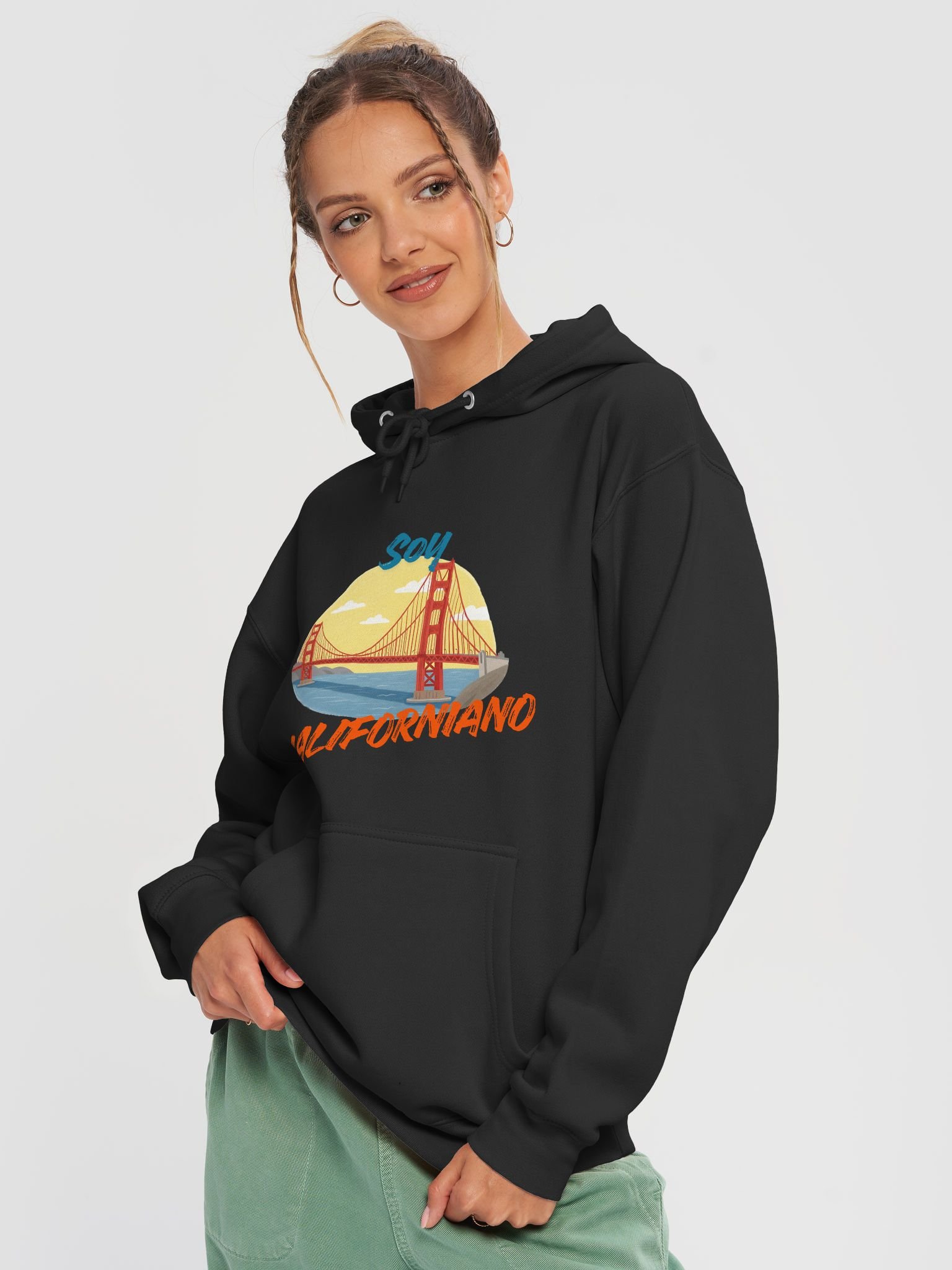 Soy Californiano T-Shirt – Spanish California Pride Hoodie | Golden Gate Bridge Graphic Shirt product image (3)