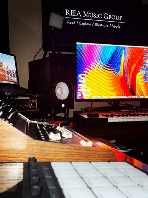 Look at this 👀 #fyp #foryoupage #music #reiamusicgroup 