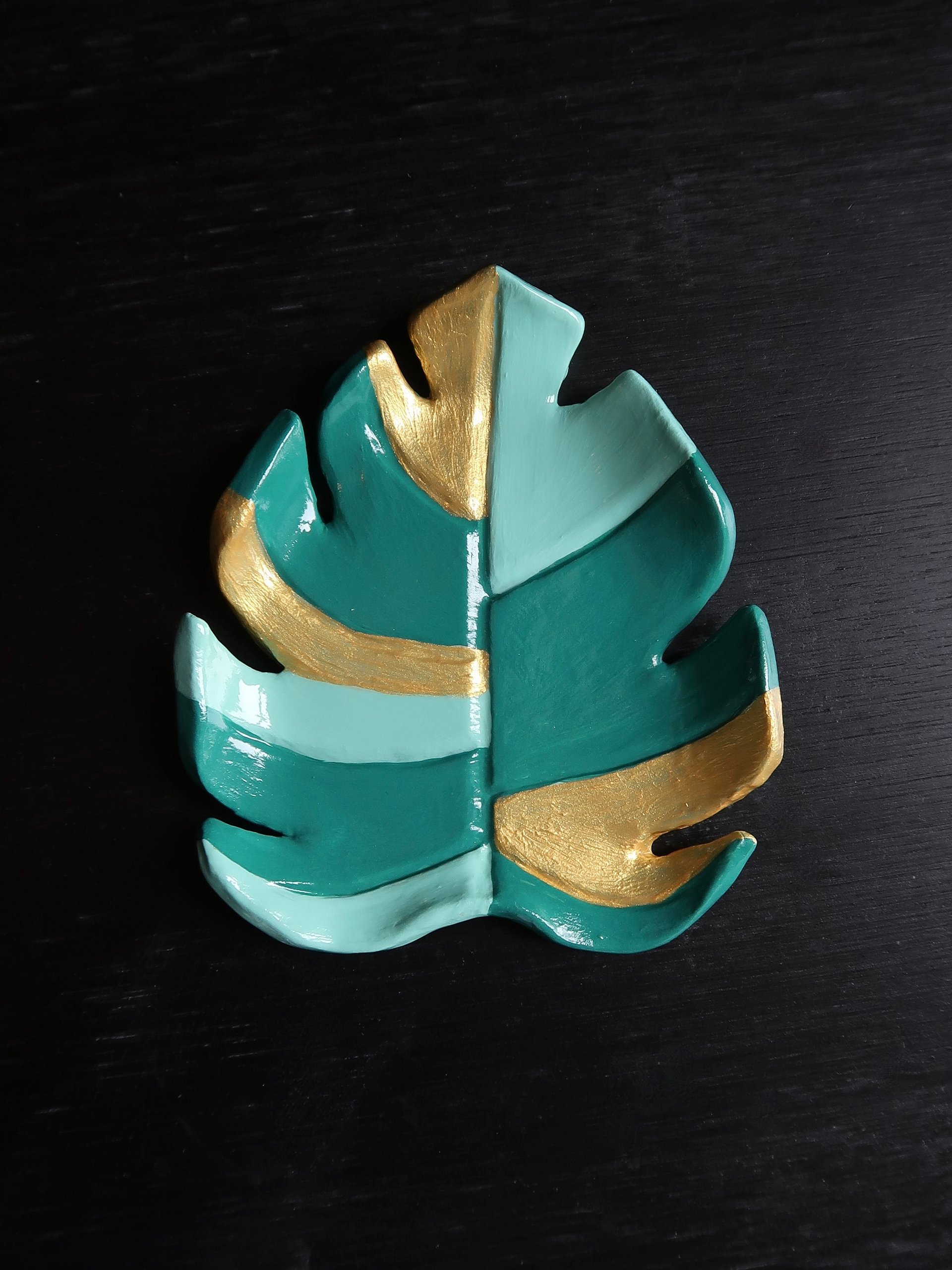 Monstera - Trinket Dish product image (2)