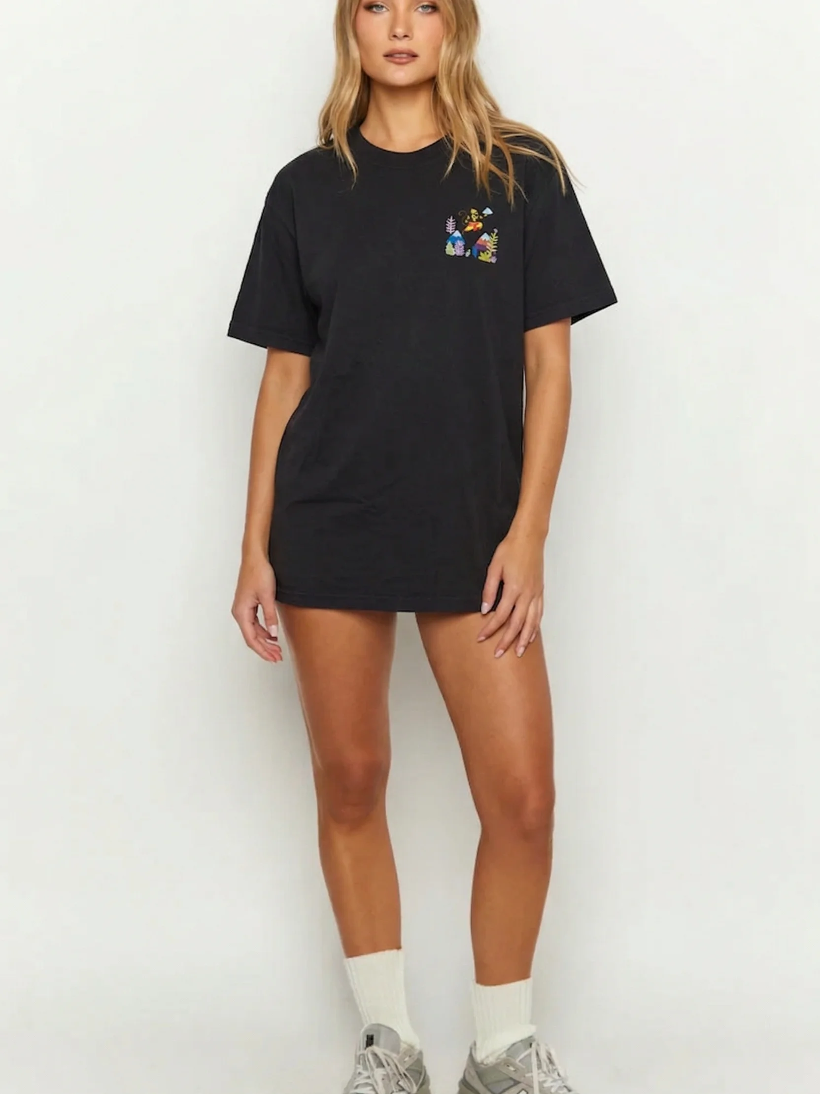 Om Hanumate Namaha - The Devotion of Strength (BLACK) product image (1)