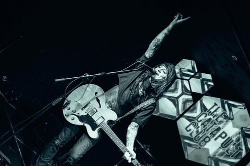 Whilst we’ve been cooking in the studio, you’ve been showing up at our shows and making us incredibly proud <3

Here are some...