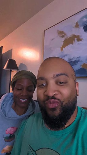 This is NOT a good look.....

Cops showed up at 1:00 to our neighbors house because we did THIS #googlepixel 

At least we kn...