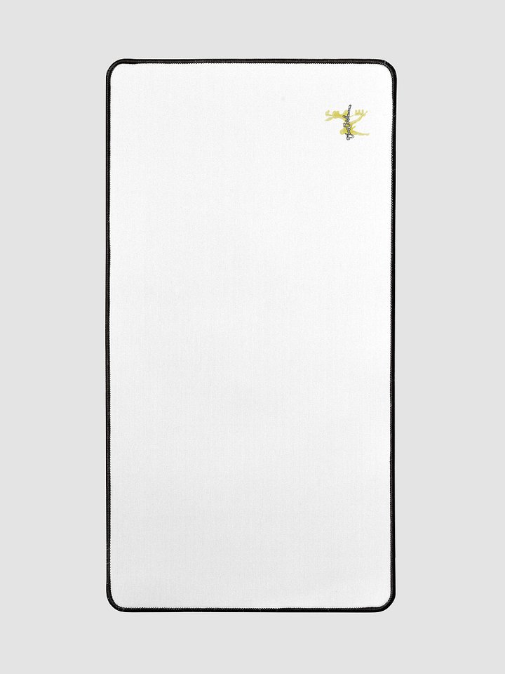 THE GOLDEN BUNNY GAMER MAT product image (2)