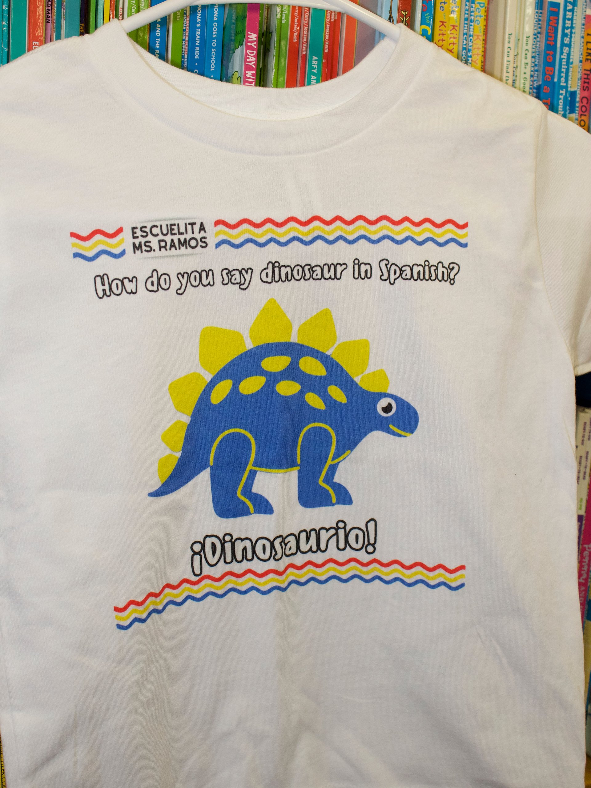 ¡Dinosaurio! Toddler T-Shirt with Yellow Spikes product image (3)
