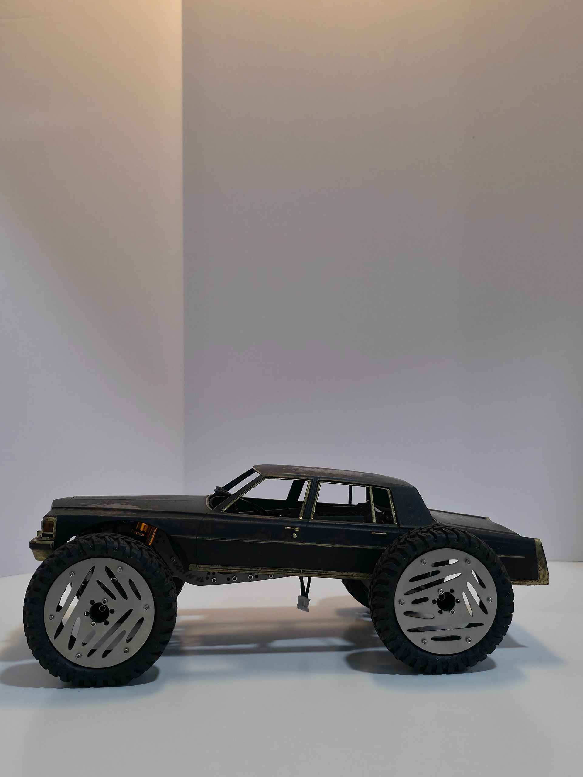 Commissioned caddy paint job product image (2)