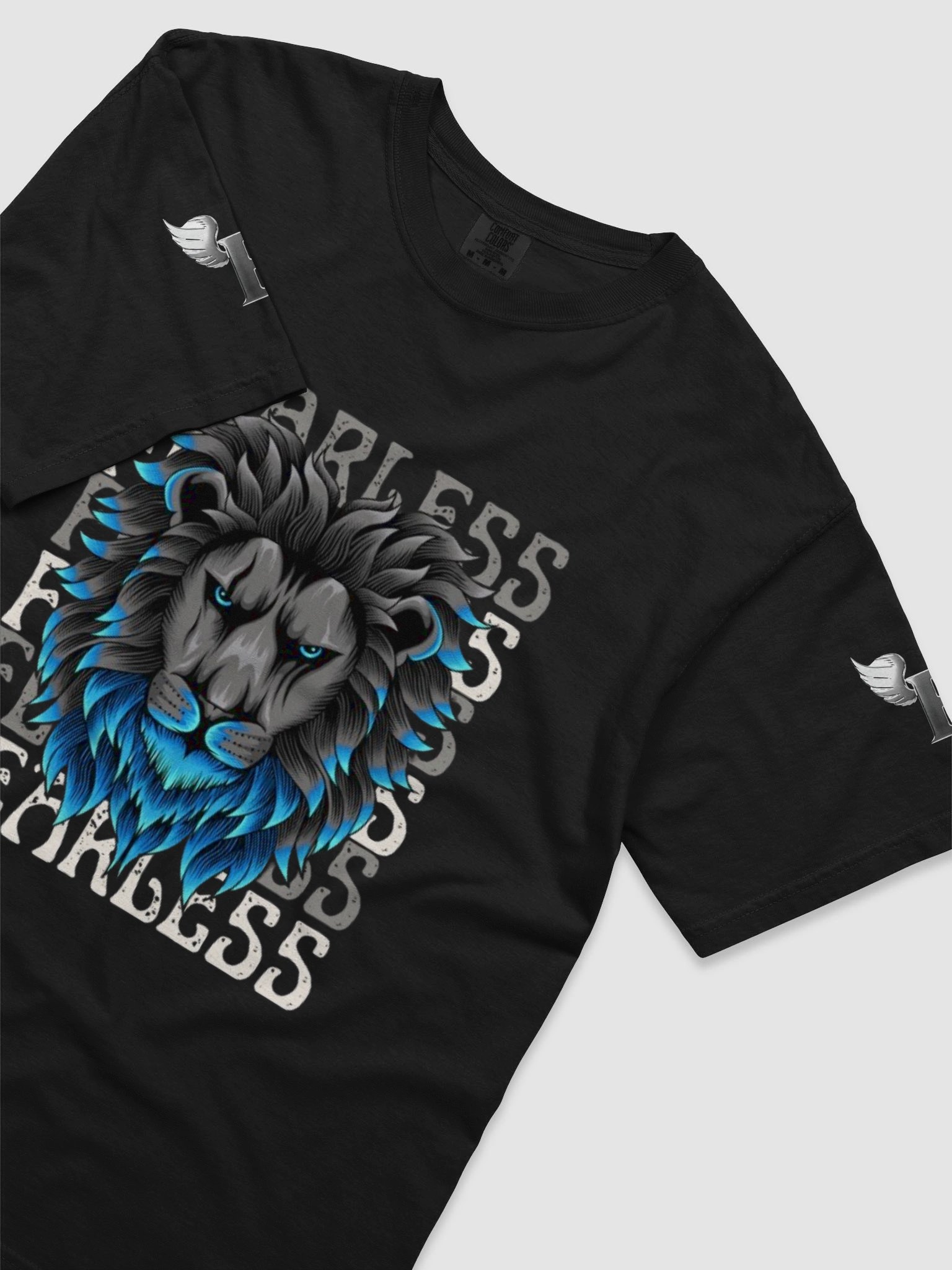 Fearless: T-shirt product image (57)