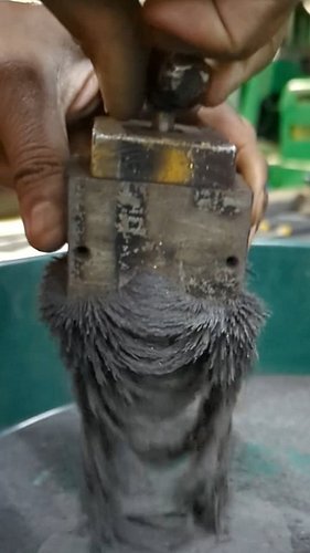 Cleaning between phases of a project is important for safety and health... But that doesn't mean it has to be boring 🧲⚡

This...