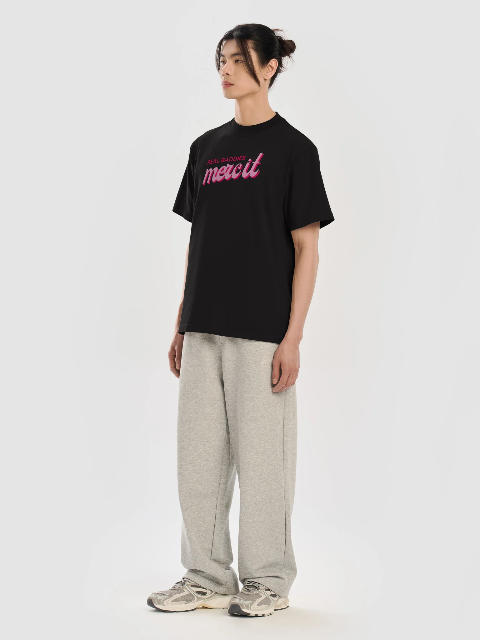 REAL BADDIES MERC IT TEE product image (7)