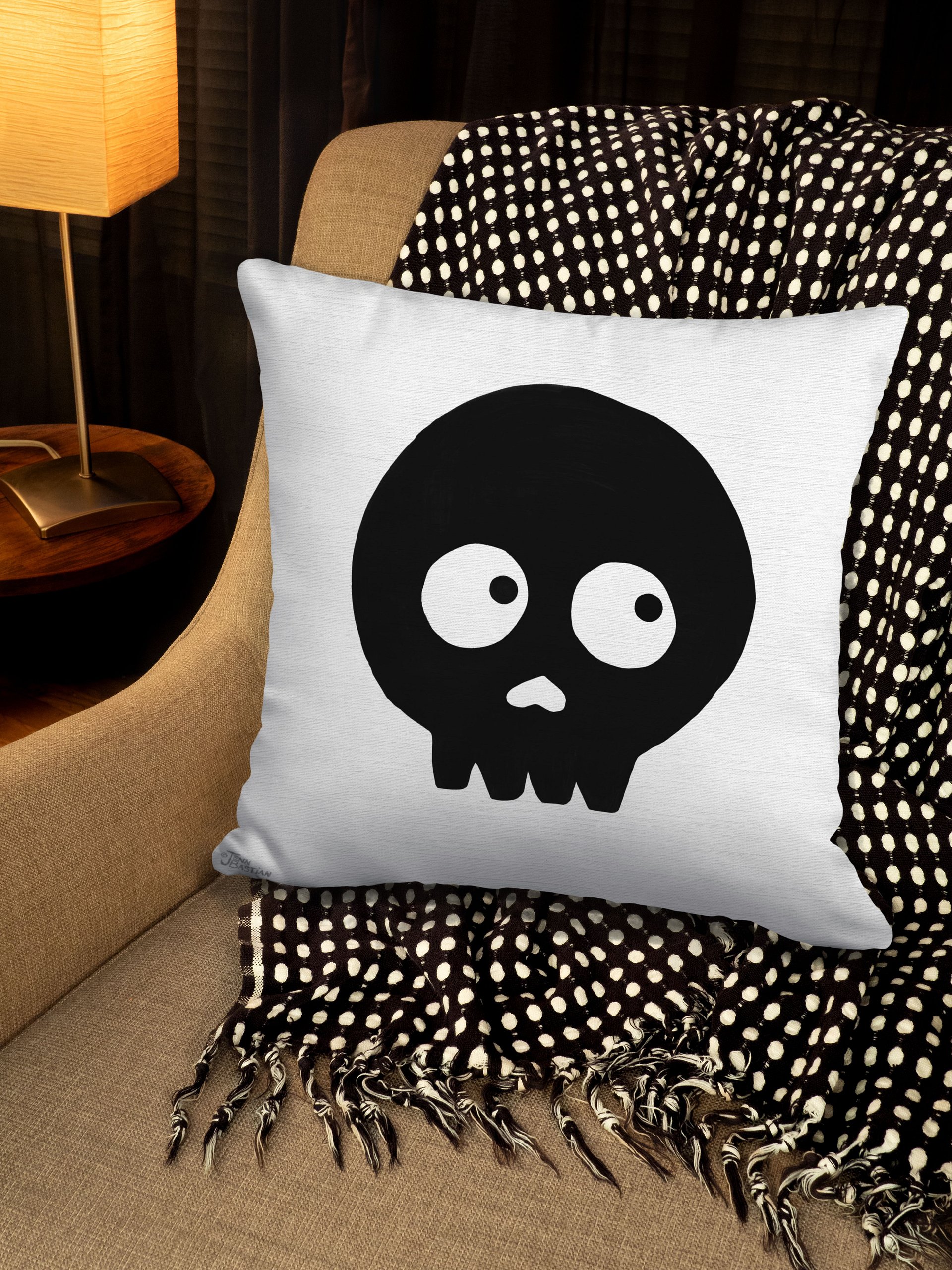 THROW PILLOW - DOUBLE-SIDED SKULL 02 product image (5)