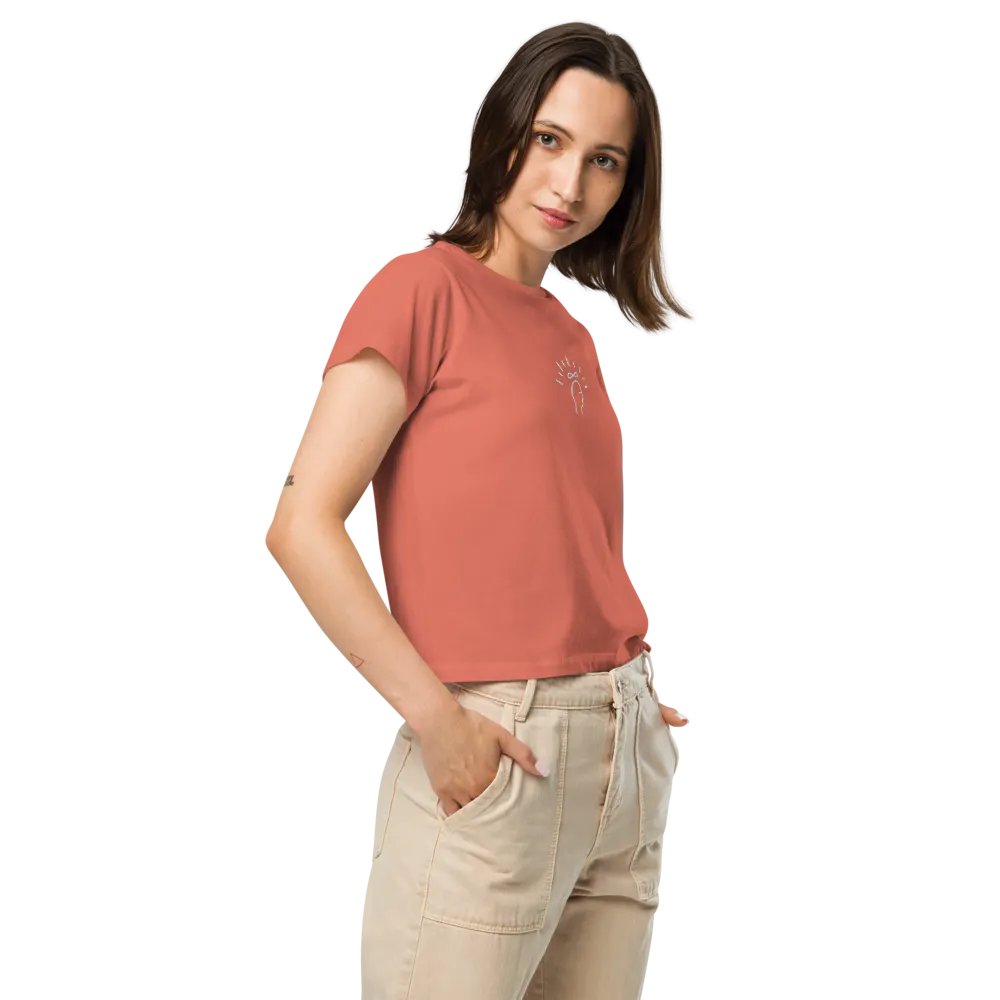 Magic Mind (white) embroidered waist length t-shirt product image (24)