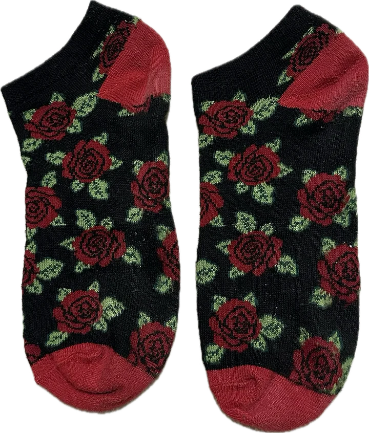 Red and black rose ankle socks product image (1)