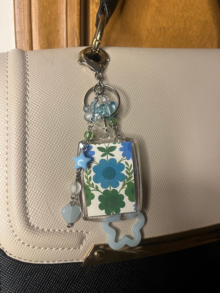 Blue Flower Deluxe Bag Charm product image (1)