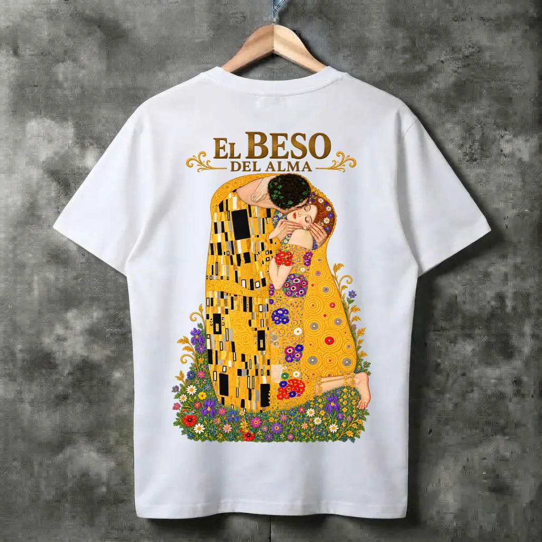 El Beso del Alma – Camiseta de Arte Clásico product image (1)