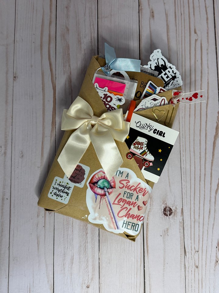 Blind Date With A Book product image (1)