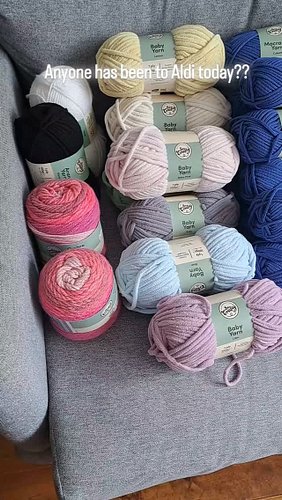 ALDI Yarn Sale又嚟喇! 今日即時去咗, 返到黎即刻剪片希望第一時間同大家分享吓有咩新款、邊隻抵買。

片已經上咗YouTube, link喺留言/下面👇一齊嚟睇下!」

Aldi Yarn Sale - Aug 2026!!! 💖🧶

...
