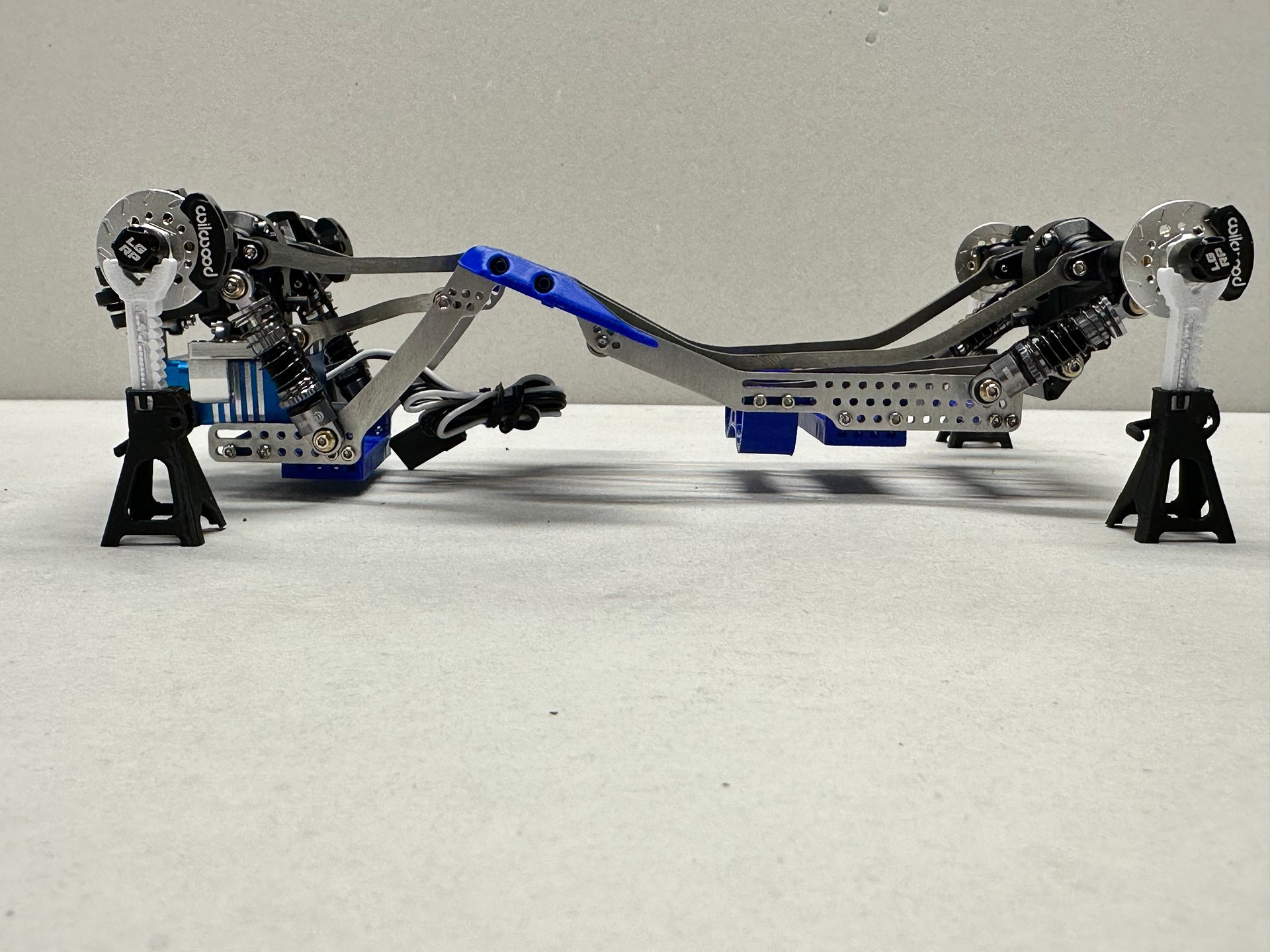 Survivor Chassis Kit product image (10)