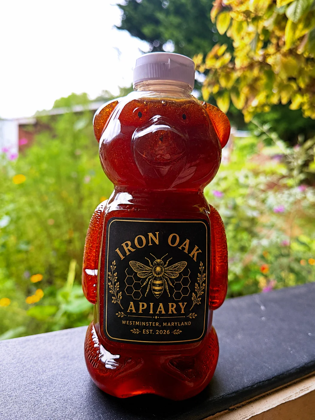 Iron Oak Apiary Raw Local Honey — Quart Jar product image (1)