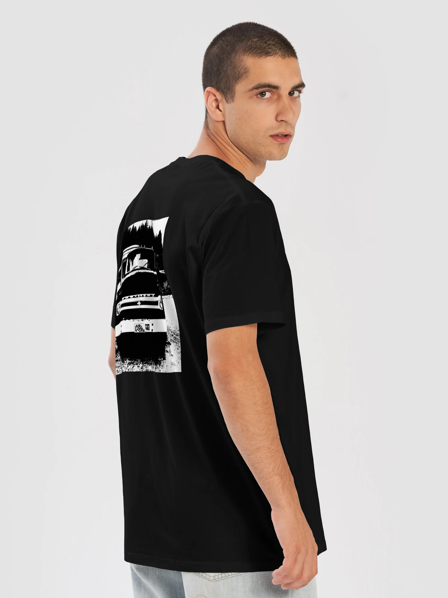 C60 PRINT SHORT T product image (38)