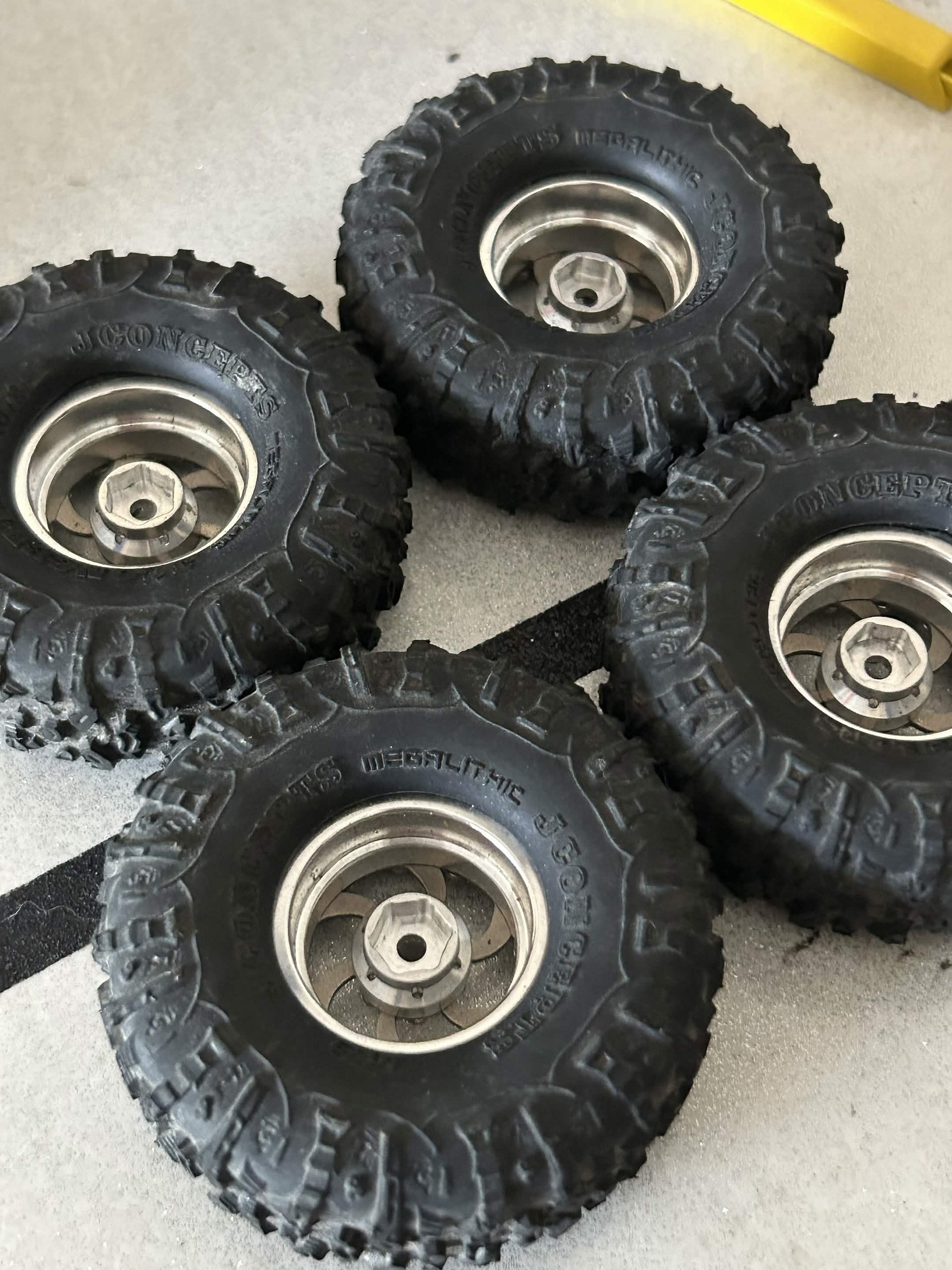 Hardpark wheels and tires product image (3)