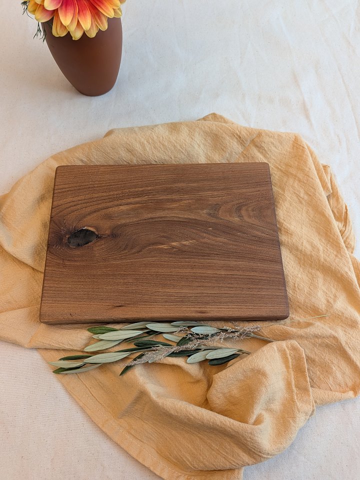 butternut wood Cutting Board product image (1)
