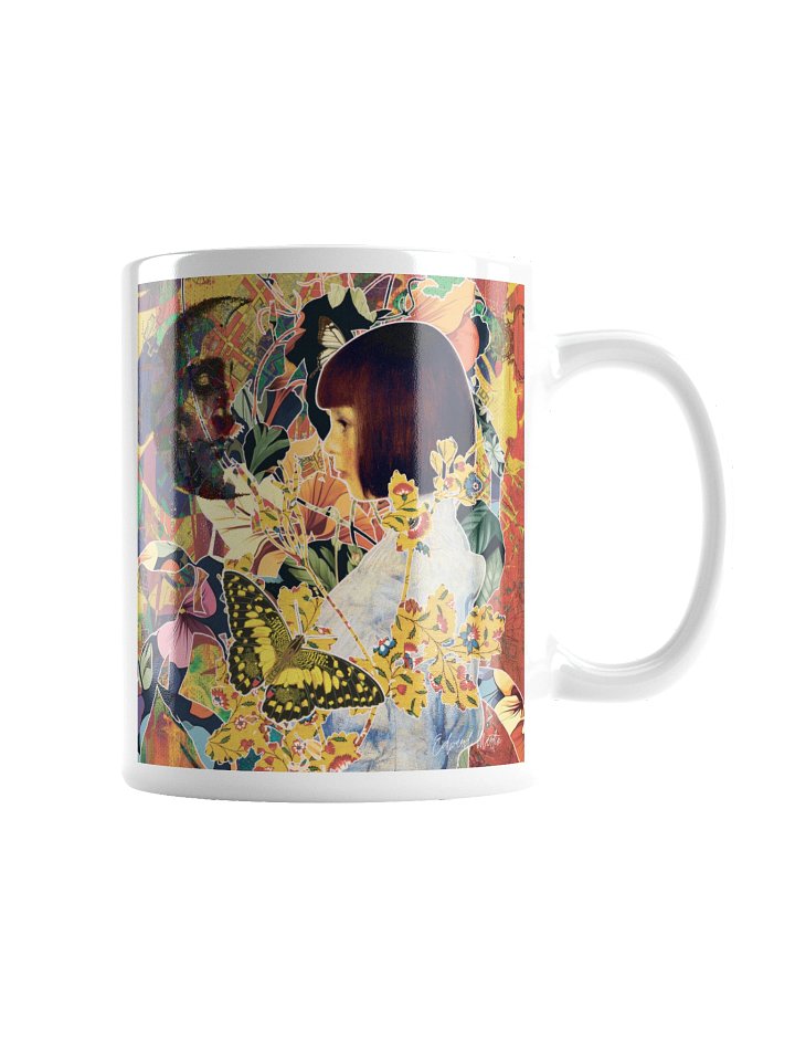 'El Secreto de la Mariposa' (The Butterfly's Secret) by Edward Martin Mug product image (4)