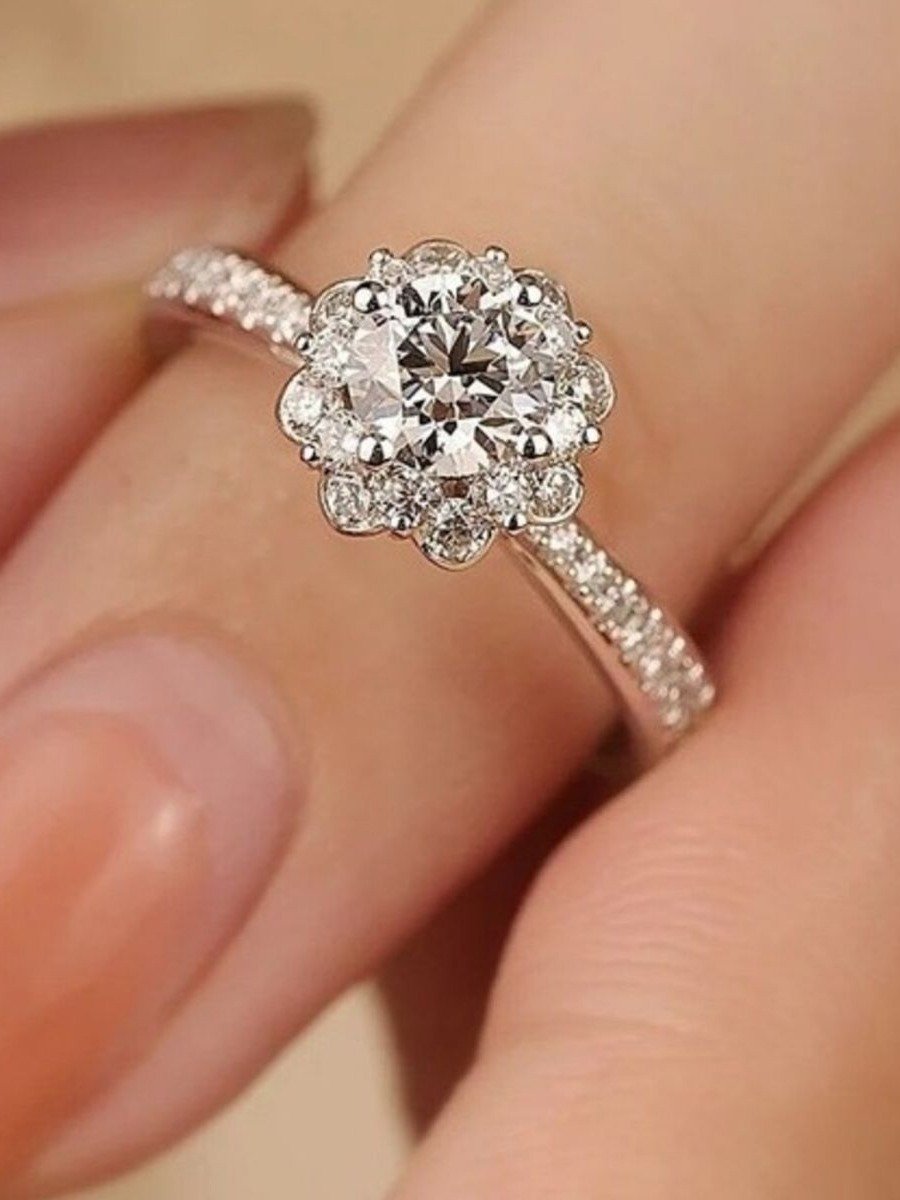 1 Carat 925 Sterling Silver Moissanite Ring product image (1)