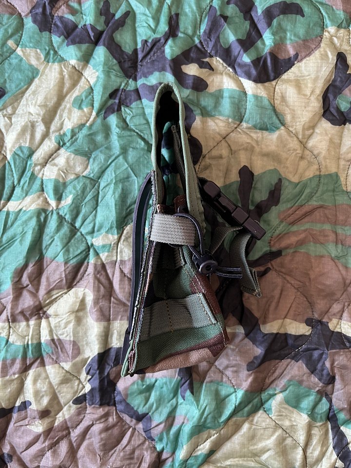 WALKPOINT TRIPLE MAG POUCH WOODLAND product image (2)