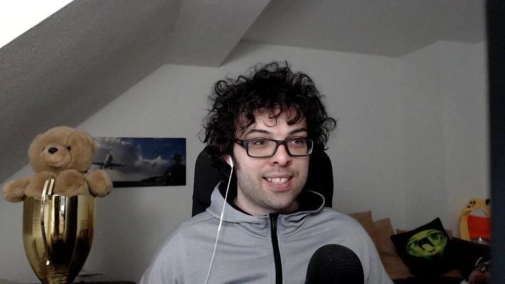 Video thumbnail