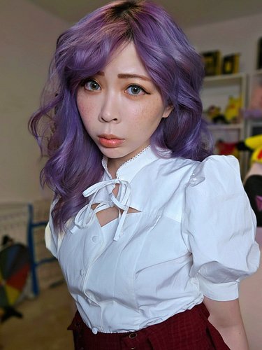 Clair Obscur Inspired Look ✨️ 🥖
I used to hate my freckles when I was younger. Growing up in Japan, a lot of people made hate...