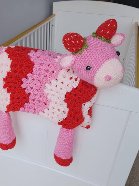 Strawberry Cow Crochet Baby Blanket Pattern - Amigurumi Afghan PDF Pattern - Crafting Happiness product image (4)