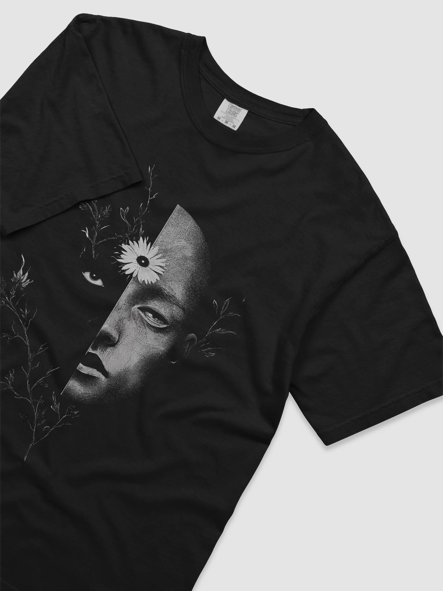 Split Shadow Face Black Short-Sleeve Graphic T-Shirt product image (5)