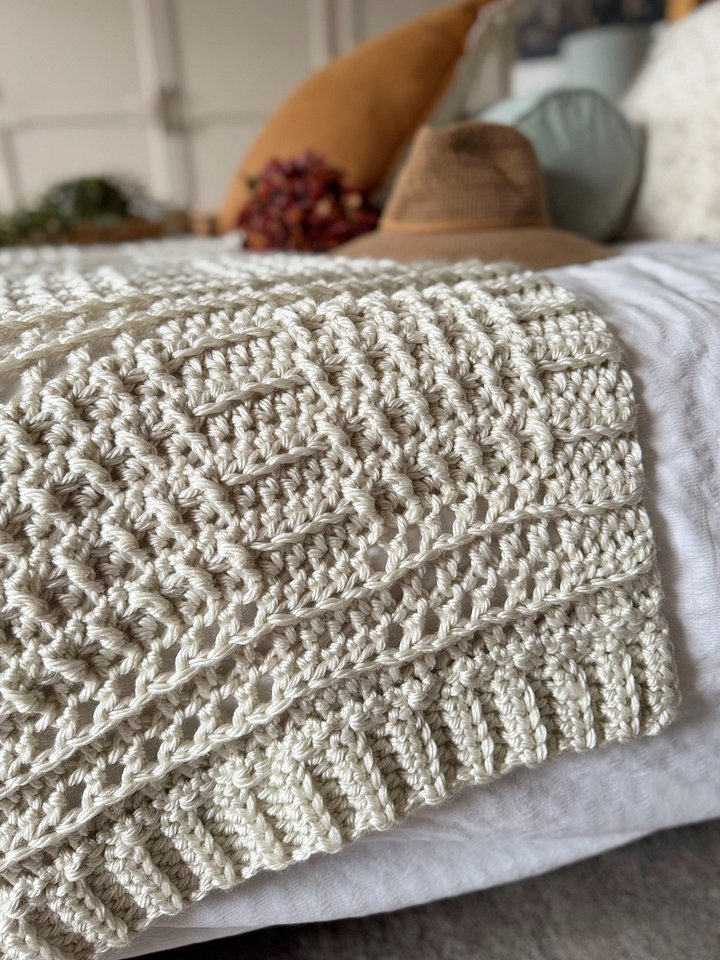 Silver Squares Thick Crochet Blanket Pattern product image (2)