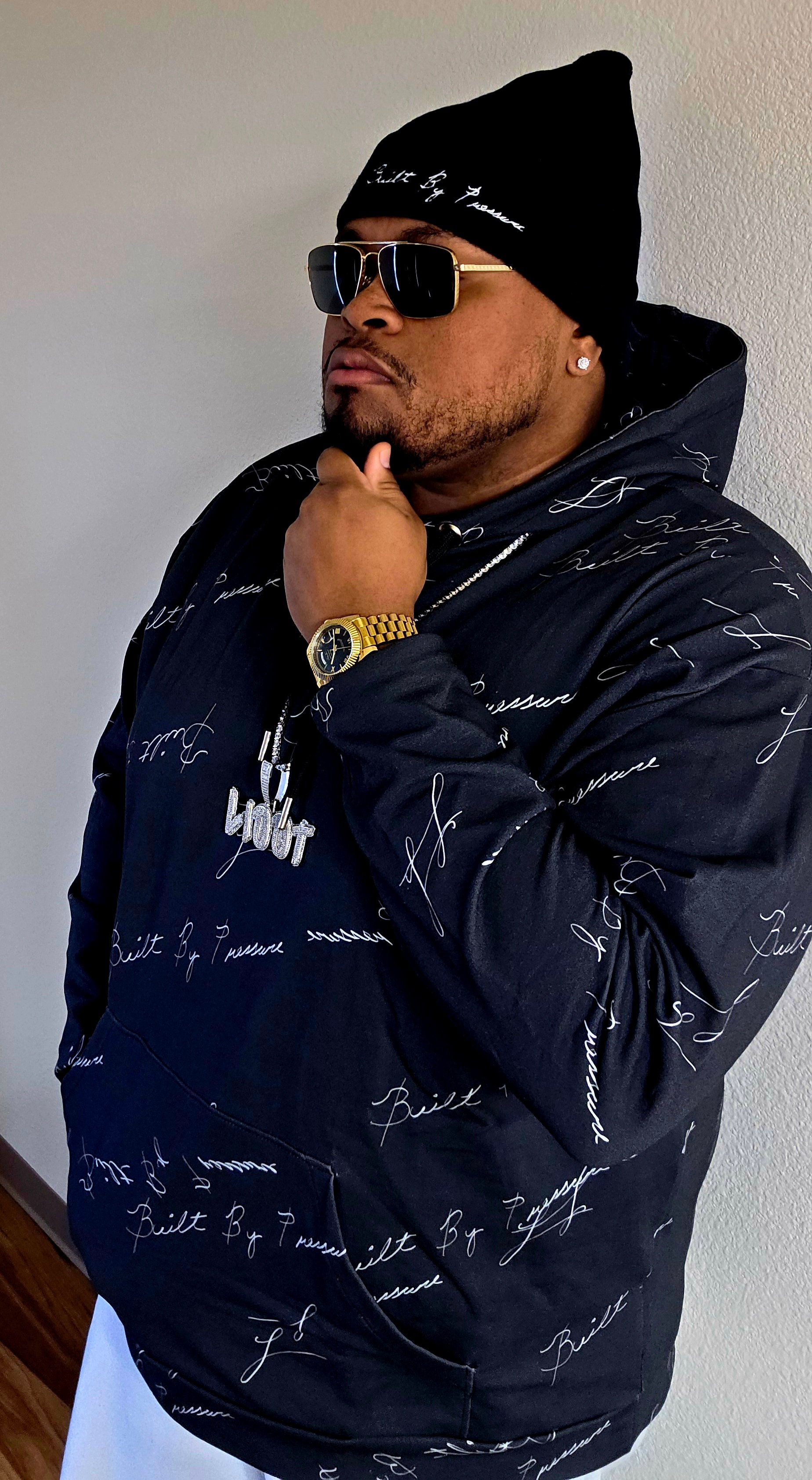 Smokie-Black | Hoodie product image (1)