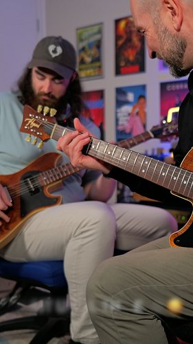Jamming out with the one and only @bendewhirstguitar on the loaner @haywood_guitars ! Watching Ben fly around the fretboard i...