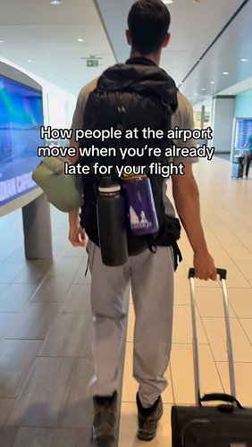 Not even going to make it 😭😭
#airport #funny #flaskn #meme #skit