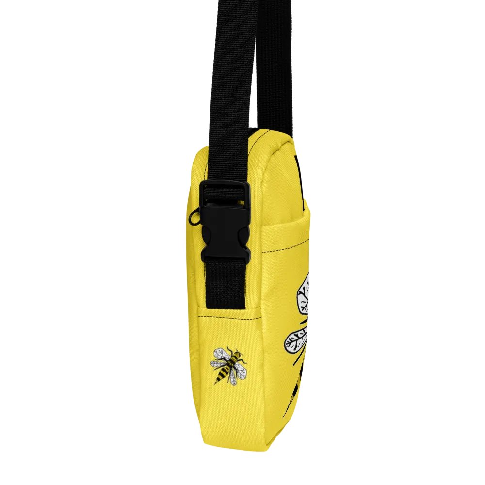 Hornet utility crossbody bag product image (4)