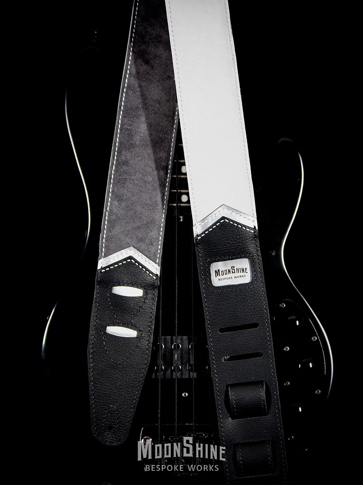 White Chevron Padded Guitar Strap product image (2)