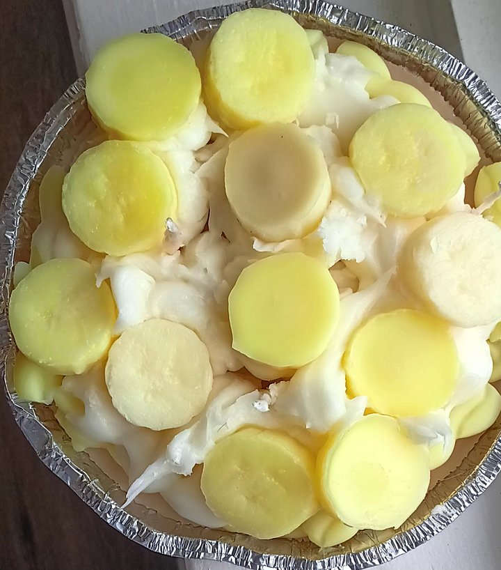 Banana Creme Pie Dessert Candle product image (1)