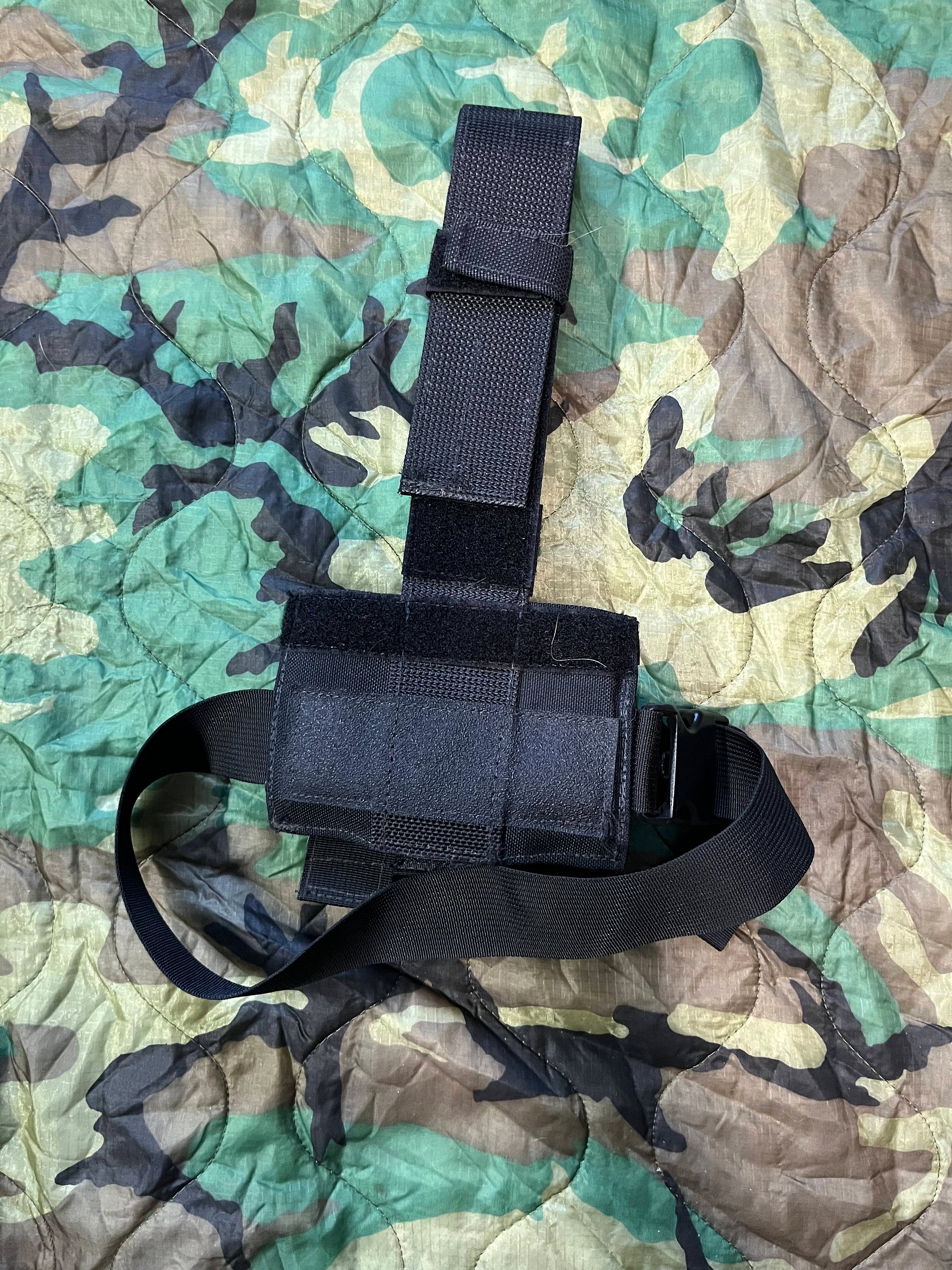 LBT GOLD TAG EPIC DROP LEG PISTOL MAG POUCH product image (2)