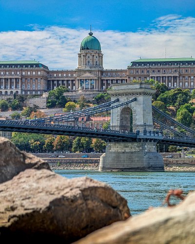Budapest is beautiful, but what about Safety?🤔
Recently there are more and more reports and complaints about the streets chan...