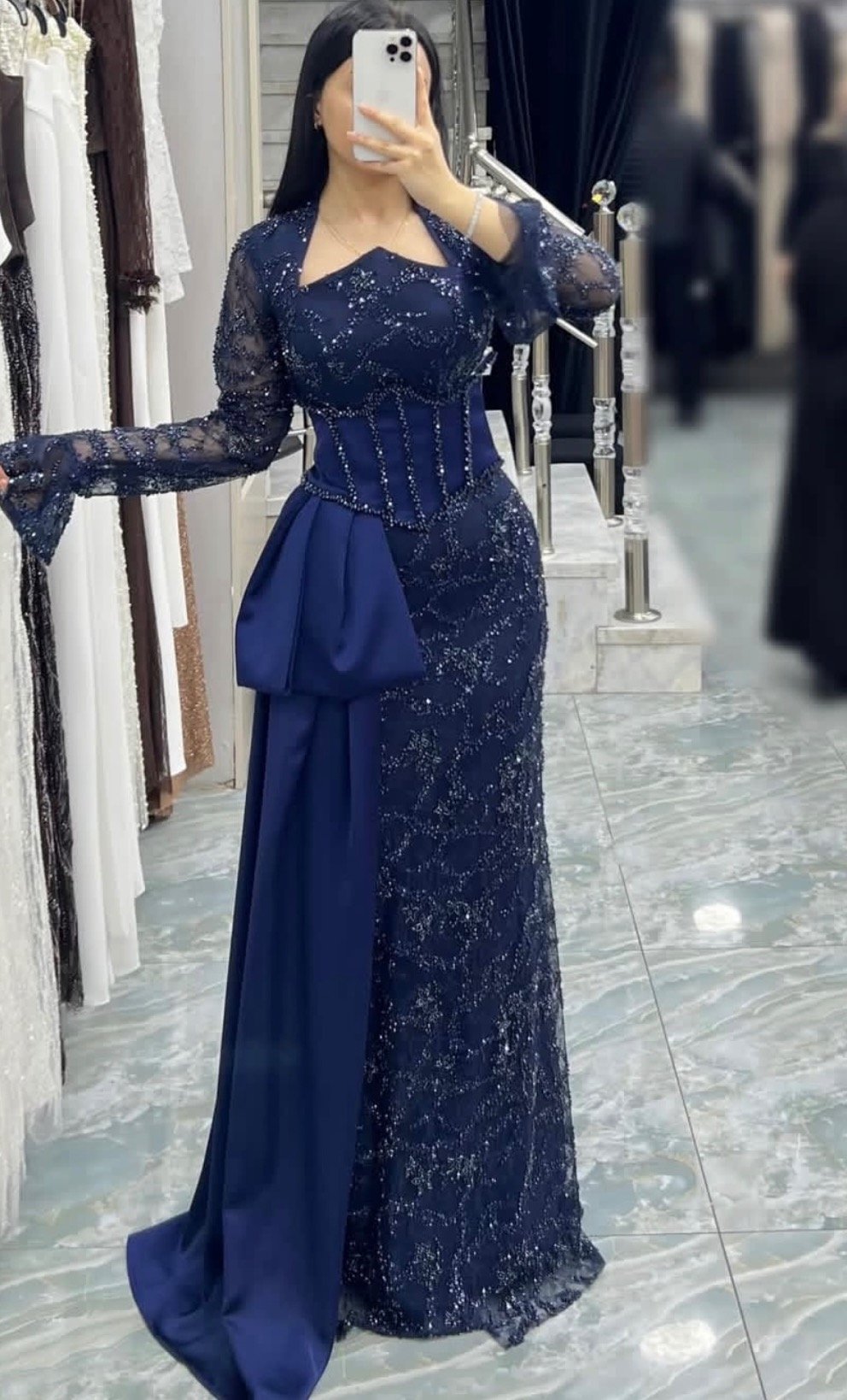 Luxury dress product image (2)