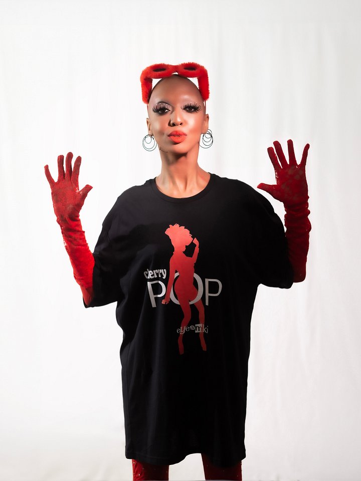 CHERRY POP Black Tee product image (2)