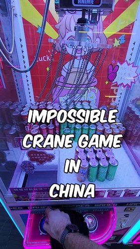 China's IMPOSSIBLE Arcade Claw Machine 🤯 

This isn't your normal crane game! Instead of one claw, this Chinese arcade machin...