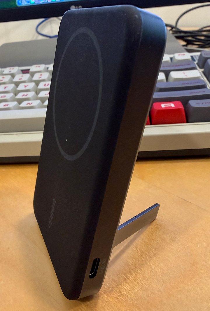 Belkin Boostcharge Pro Magnetic Power Bank 5k product image (1)