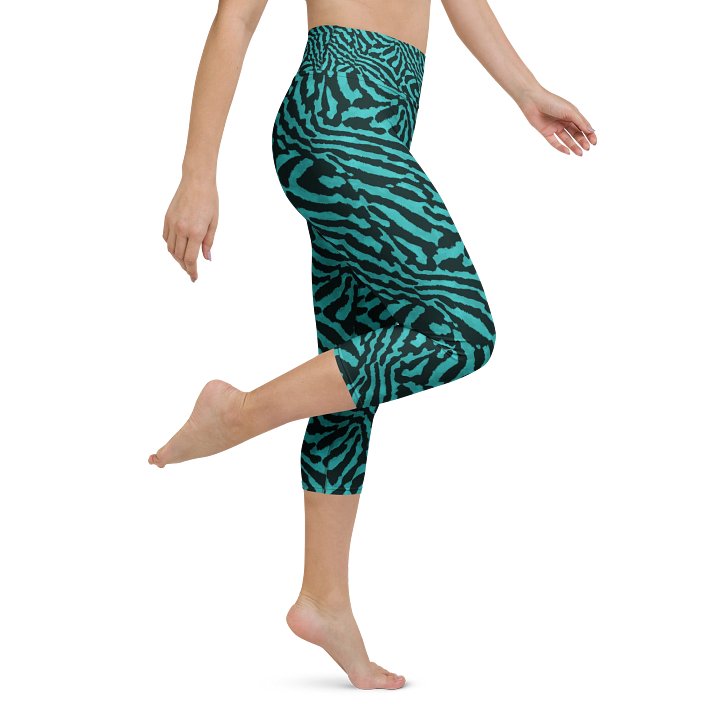 Teal Zebra Capri Leggings product image (1)